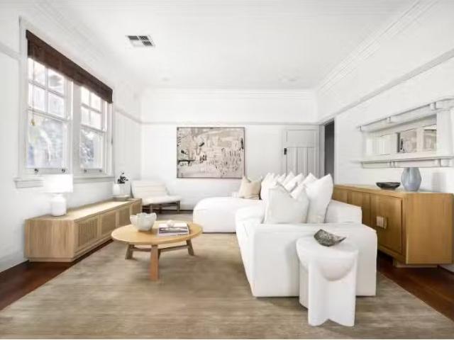 Nice 2 BR 5/21 Illawong Avenue, Tamarama Apartment for rent L.