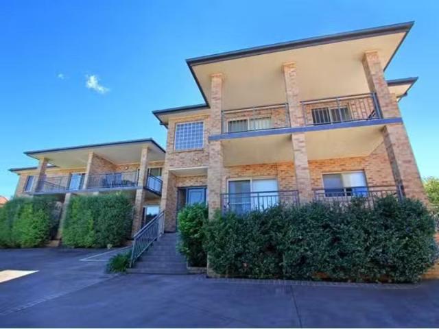Nice 2 BR 6/13 Melinda Grove, LAKE HEIGHTS Apartment for rent.