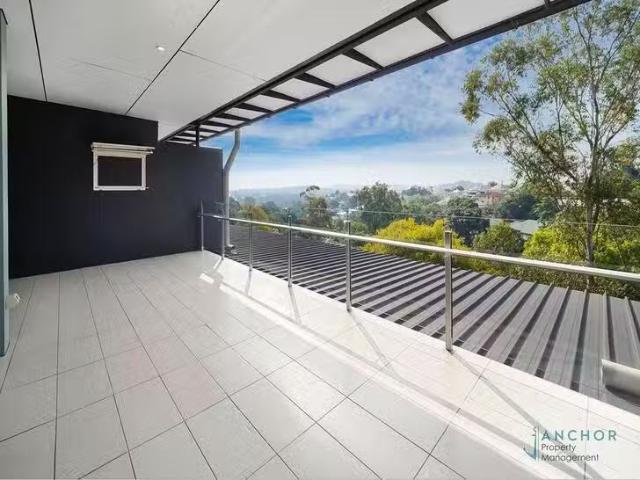 Cozy 2 BR 6/205 Musgrave Road, Red Hill, QLD 4059