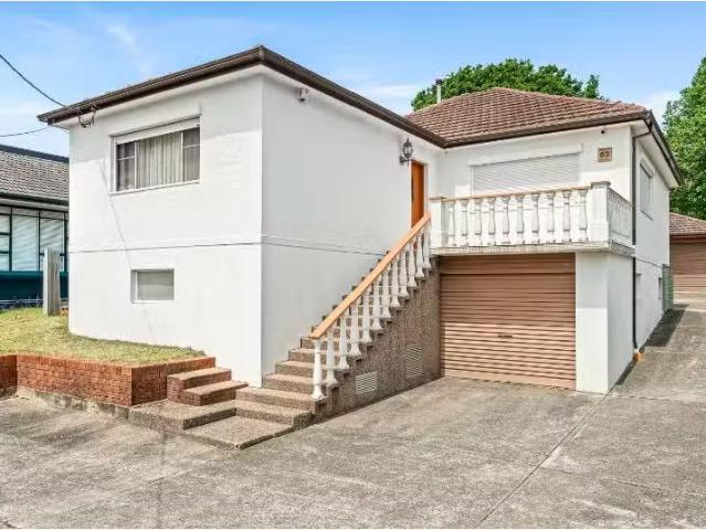 Charming 2 BR 62 Boundary Road, Heathcote House for rent List.