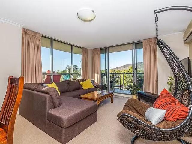 Nice 2 BR 704/2 Masson Street, Turner, ACT 2612