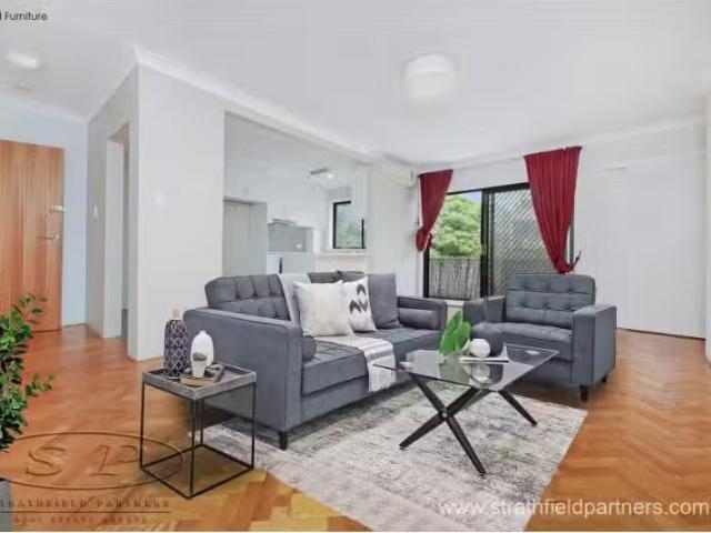 Unique 2 BR 7/39 Hampstead Road, Homebush West Apartment for r.