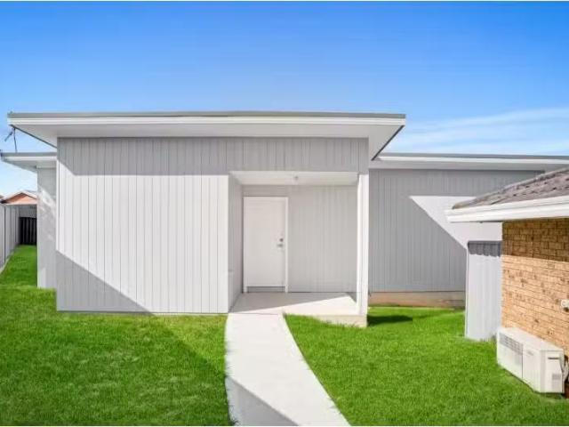 Deal! 2 BR 7a Wiley Court, WERRINGTON House for rent Listed b.
