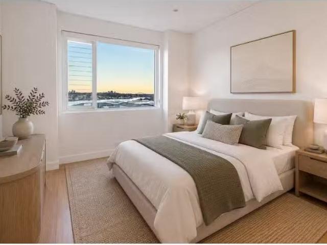 Just in! 2 BR 806/17 Woodlands Avenue, Breakfast Point Apartme.