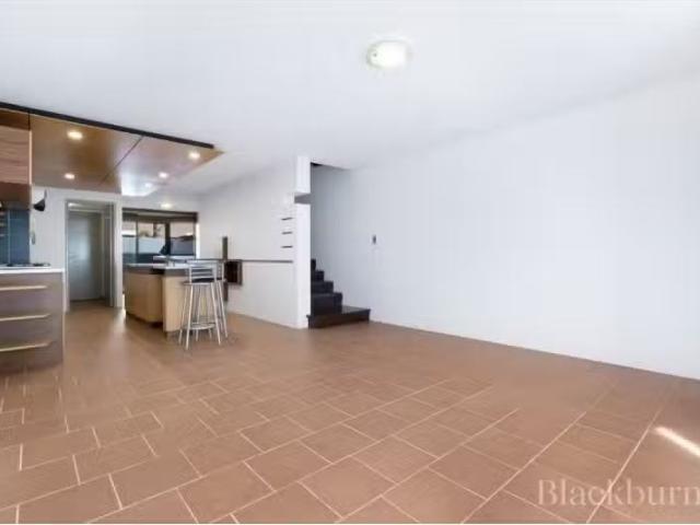 Cheap 2 BR 8/1 Delhi Street, West Perth Apartment for rent Li.