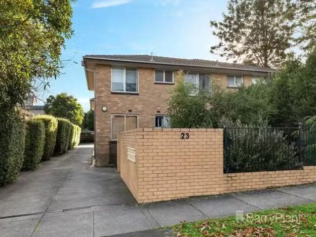 Just in! 2 BR 8/23 Ashted Road, Box Hill, VIC 3128