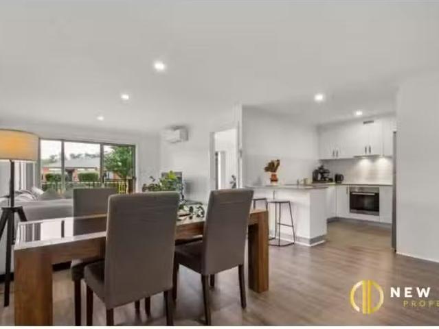 For Rent! 2 BR 9/16 David Miller Crescent, CASEY House for ren.