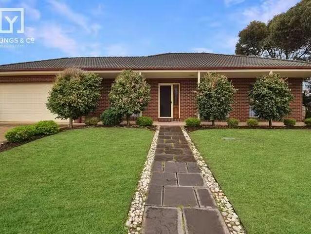 Nice 2 BR 9 Winolite Court, Mooroopna, VIC 3629