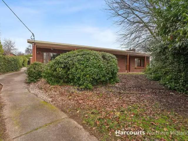 Nice 2 Dryden Place, PERTH, TAS 7300 House for Rent