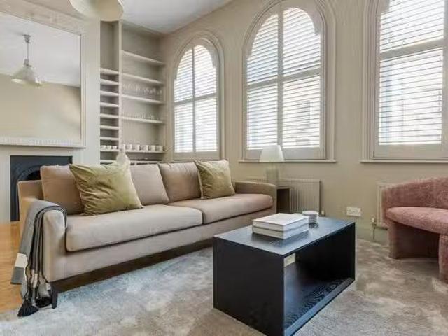 Rental! 2 Rooms St John St, Farringdon 2 Bedroom 1 Bath