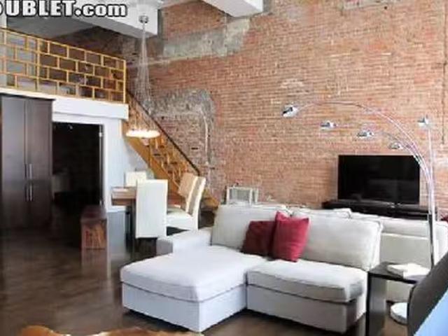 Deal! 2 Rooms 2350 Apartment 2 bedrooms in Saint Roch