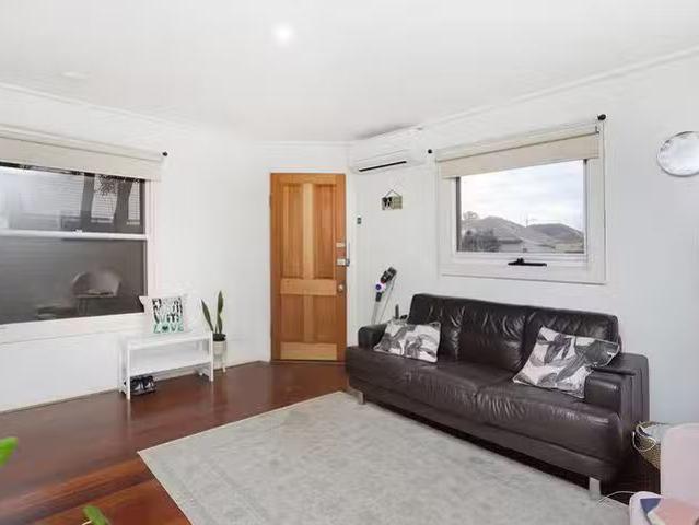 Charming 2A Austin Street, Seddon, VIC 3011