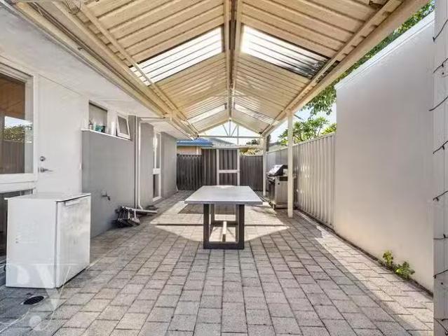 Nice 33 Wittenoom Road, High Wycombe, WA 6057