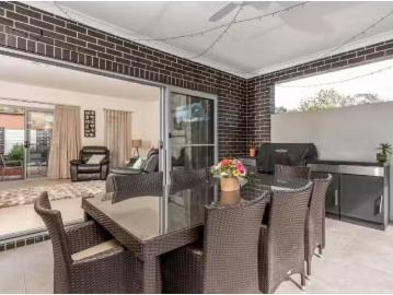 For Rent! 33A Mc Laren Crescent, Pearce Townhouse for rent Li.