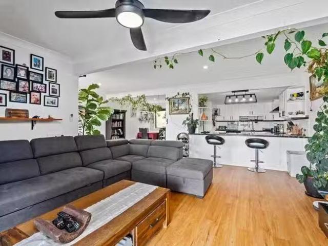 Nice 3012/6 Crestridge Crescent, Oxenford, QLD 4210