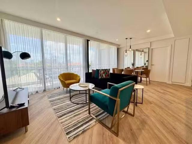 Deal! 303/59 Meron Street, Southport, QLD 4215