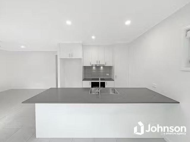 Just in! 30 Zenith Circuit, Flagstone, QLD 4280