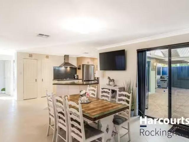 For Rent! 30 Donald Drive, SAFETY BAY, WA 6169 House for Rent