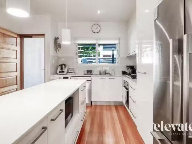 Just in! 30 Hunter Street, Wooloowin, QLD 4030