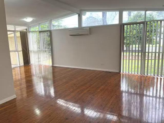 Unique 30 Lucasville Road, Glenbrook, NSW 2773