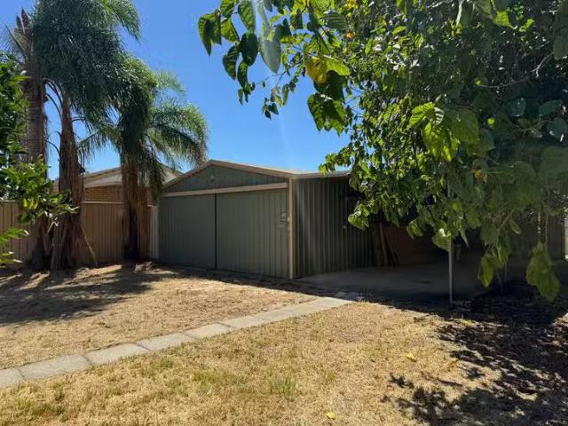 Deal! 30 Roy Road, Coodanup, WA 6210