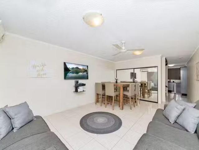 Unique 3/10 Boyes Court, Heatley, QLD 4814