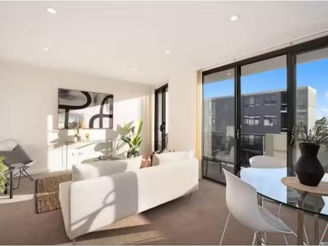 Deal! 311/11 Ernest Street, Belmont Apartment for rent Listed.