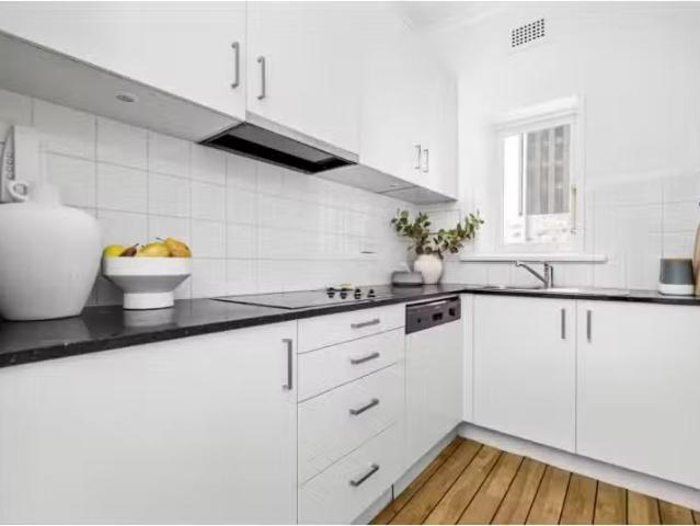 Rental! 3/151 Victoria Road, Bellevue Hill Apartment for rent.
