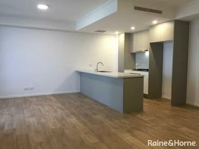 Deal! 316/9B Terry Road, Rouse Hill, NSW 2155