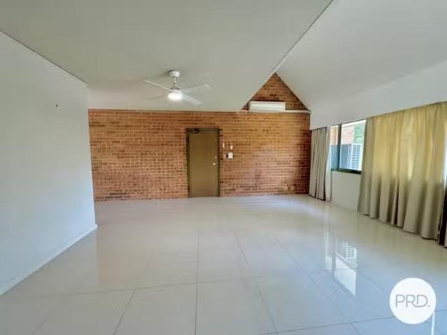 Rental! 3/19 Howitt Street, KINGSTON House for rent Listed by.