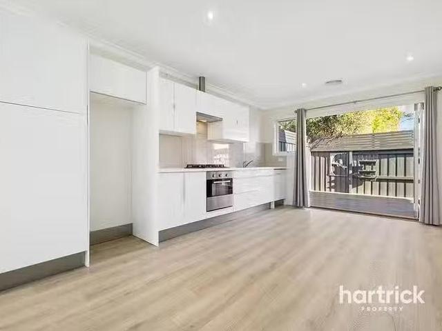 Unique 3/1 3 Palermo Street, Mentone, VIC 3194