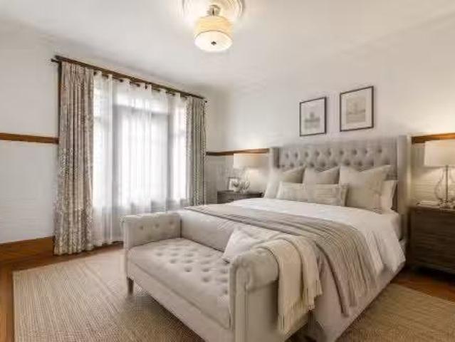 For Rent! 31 BR 921Z Boul. St Joseph E. Montréal Le Plateau M.