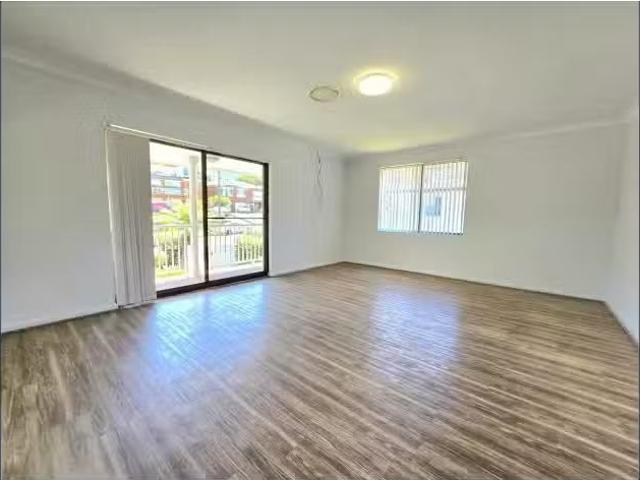 Just in! 31 Bringelly Avenue, Pendle Hill House for rent List.