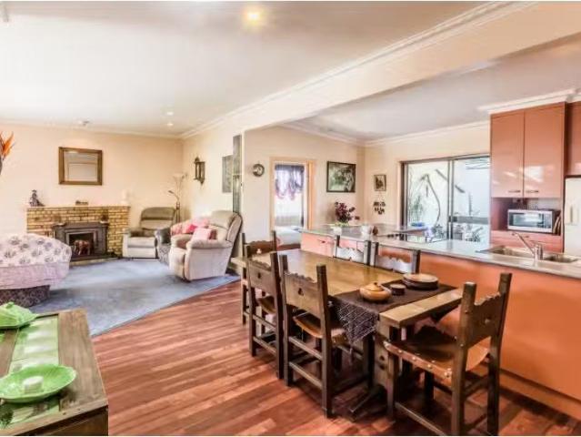 Just in! 31 Chanter Street, Moama House for rent Listed by Ha.