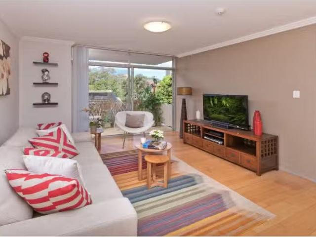 Just in! 3/1 Cranbrook Avenue, Cremorne Apartment for rent Li.