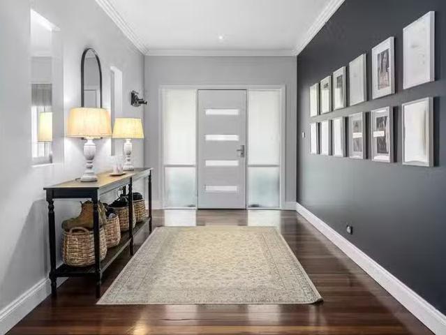 Rental! 31 Isaac Smith Road, Castlereagh, NSW 2749