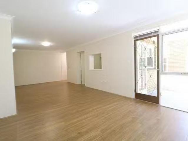 Deal! 3/22 24 Park Avenue, Burwood, NSW 2134