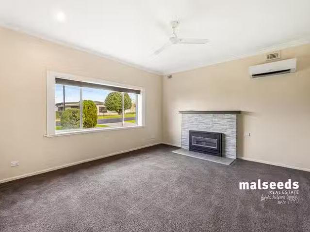 Unique 32 Vansittart Road, Mount Gambier, SA 5290