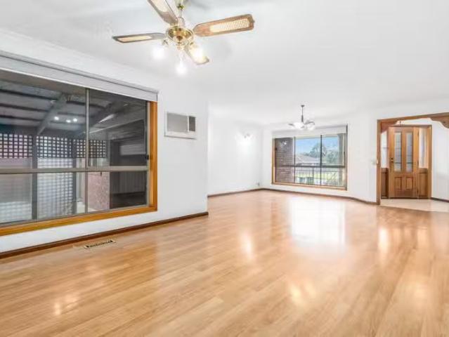 Cozy 32 Bellnore Drive, Norlane, VIC 3214 House for Rent