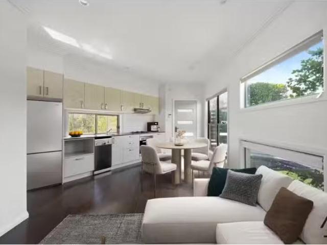 Deal! 32A Lilli Pilli Dr, Pleasure Point House for rent Liste.