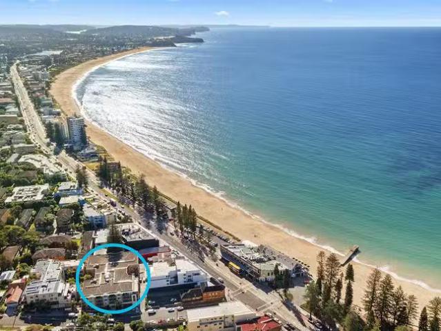 Charming 33/1 5 Collaroy Street, Collaroy, NSW 2097
