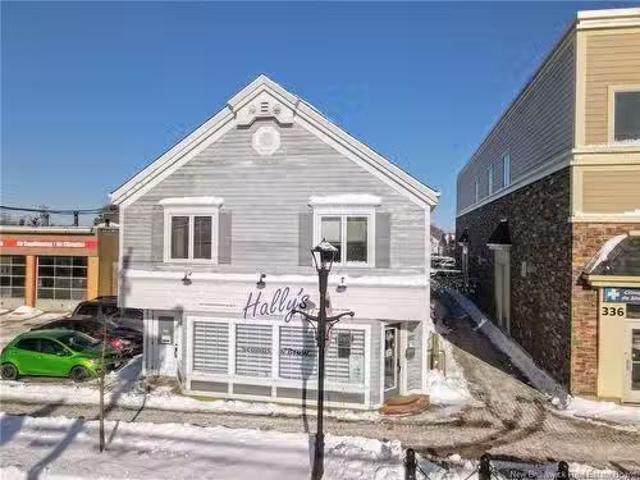 Cozy 334 Main St, Shediac, NB, E4P 2E5 commercial for lease.