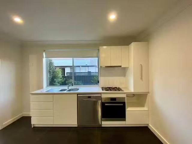 Just in! 3/353 Turton Road, New Lambton, NSW 2305