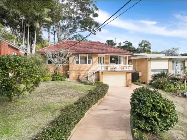 Unique 336 Burraneer Bay Road, Caringbah South House for rent.