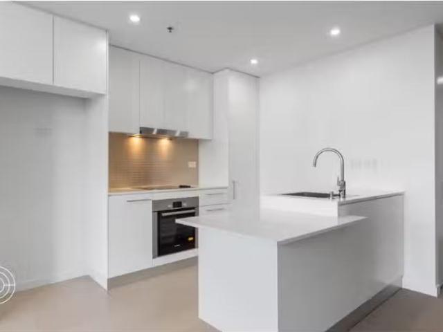 Unique 34/35 Chandler Street, Belconnen Apartment for rent Li.