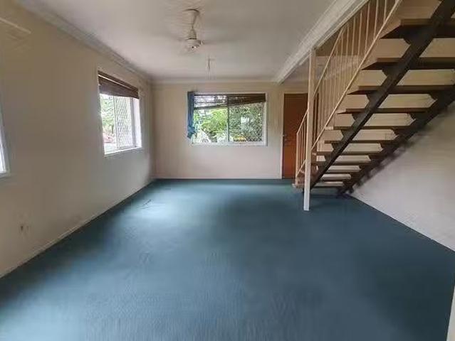 Nice 3/455 Richardson Road, Norman Gardens, QLD 4701