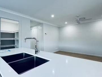 Charming 34 Wattawan Crescent, Anambah, NSW 2320