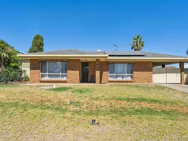 Unique 34 Aberdeen Street, Sellicks Beach, SA 5174