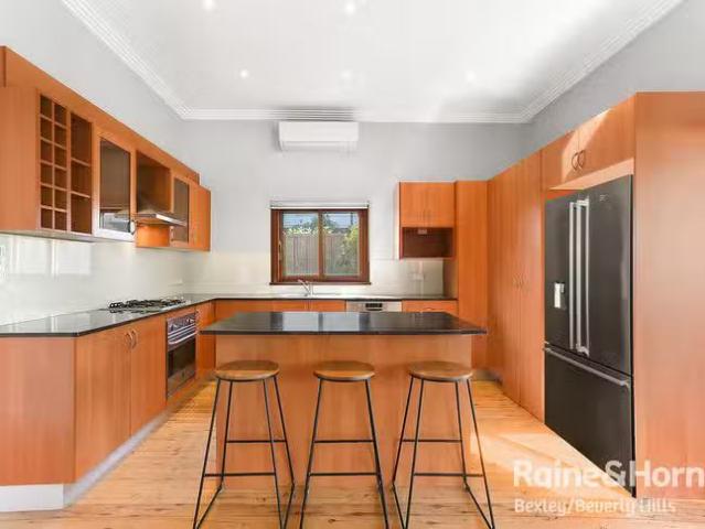 Rental! 34 Chamberlain Road, Bexley, NSW 2207