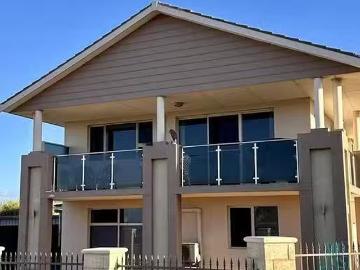 Just in! 3/4 Kempton Street, Bluff Point, WA 6530